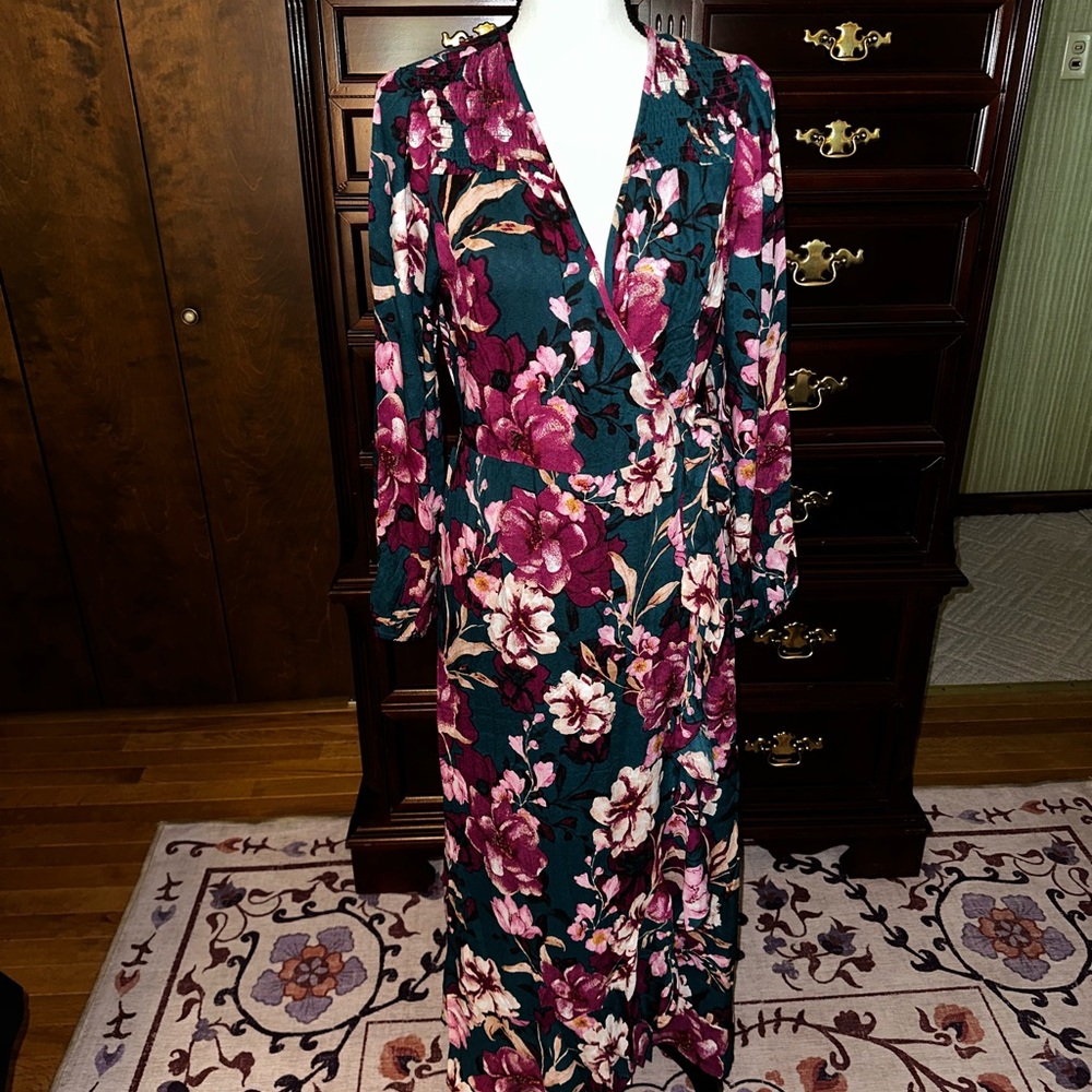 Band of the Free Floral Maxi Wrap Dress Size Large NWT
